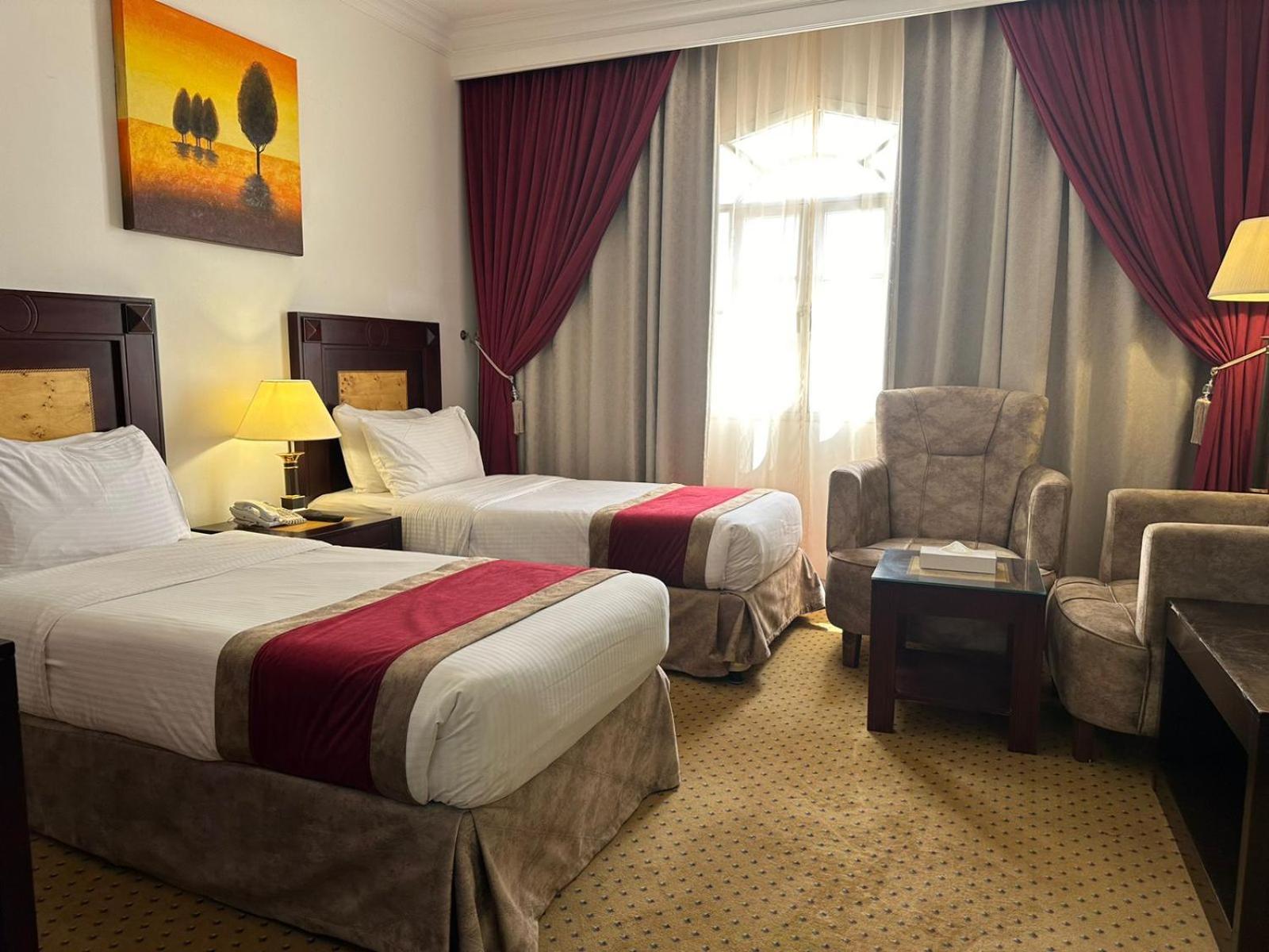 Caesar Hotel Maskat Exteriér fotografie