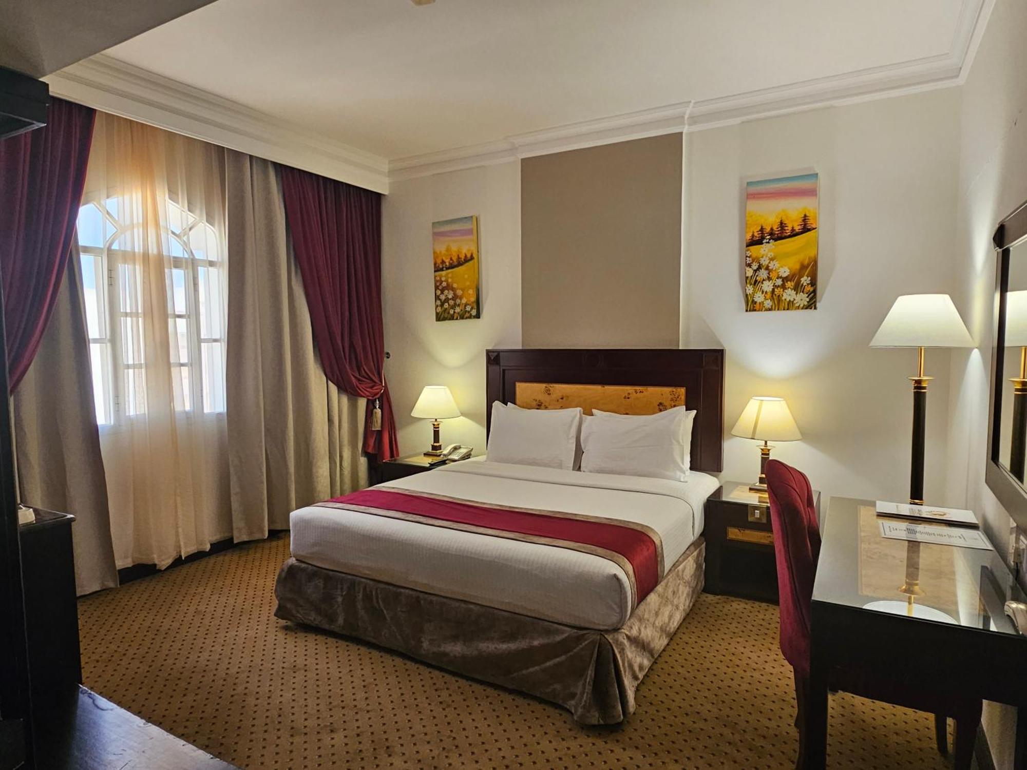 Caesar Hotel Maskat Exteriér fotografie